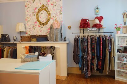 Les Armoires d'Hortensia, Magasin de Vêtements à Lectoure