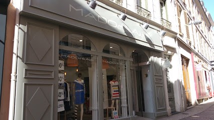 Mado Et Les Autres, Magasin de Vêtements à Roanne