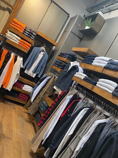 Blue Box, Magasin de Vêtements à Grasse