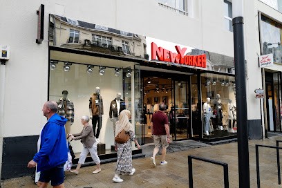 NEW YORKER, Magasin de Vêtements à Reims