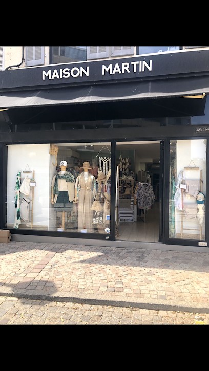 Maison Martin, Magasin de Vêtements au Lavandou