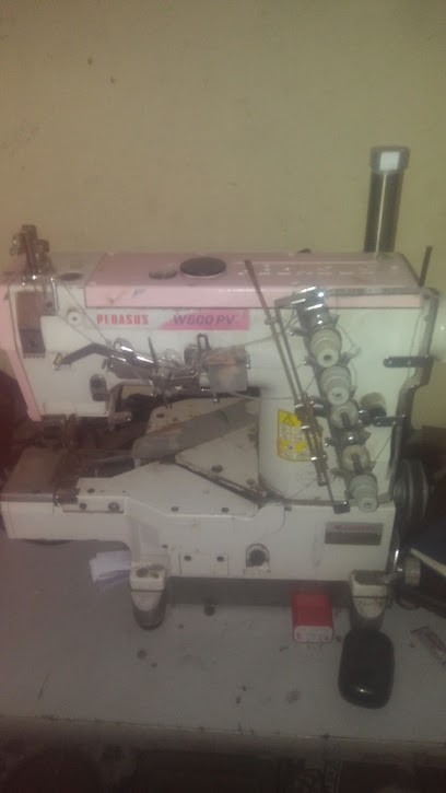 Excene joseph port-au-prince haïti route natl sarthe 49 rue nerette, Magasin de Vêtements à Courdemanche