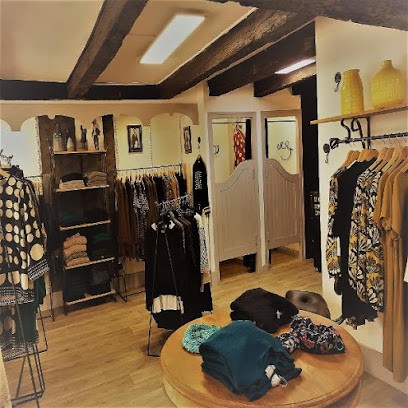 Le Grenier, Magasin de Vêtements à Ruffec