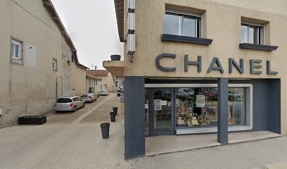 I RETOUCHES, Magasin de Vêtements à Montrevel-en-Bresse