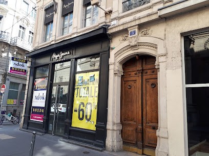 Pepe Jeans Villefontaine The Village Outlet, Magasin de Vêtements à Villefontaine