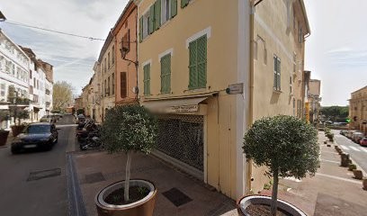 Aimar Bernard, Magasin de Vêtements à Fréjus