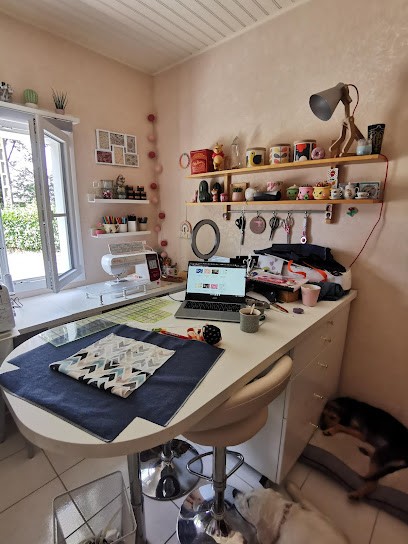 Lily Couture Nantes, Magasin de Vêtements à Fay-de-Bretagne