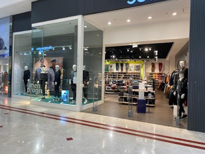 Jules Bourg En Bresse-François Pignier, Magasin de Vêtements à Bourg-en-Bresse