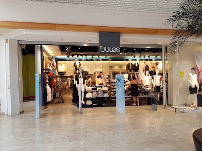 Jules Marseille-Saint Loup, Magasin de Vêtements à Marseille 10