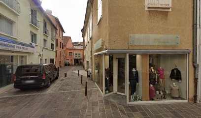 Instinct Féminin, Magasin de Vêtements à Gap