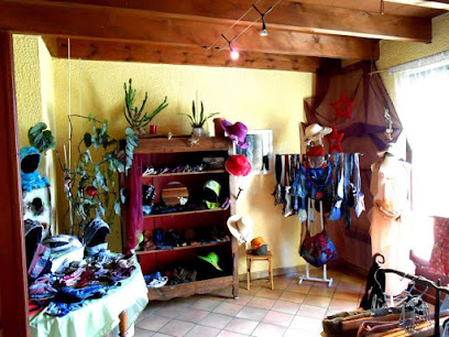 Choupi-Chipie-Créations, Magasin De Vêtements à la Bastide-de-Sérou