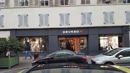 DEVRED 1902, Magasin de Vêtements à Versailles
