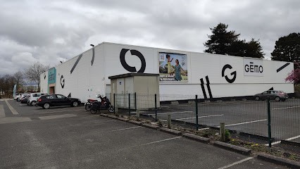 Gemo Chaussures Et Vêtements, Magasin de Vêtements à Vallet