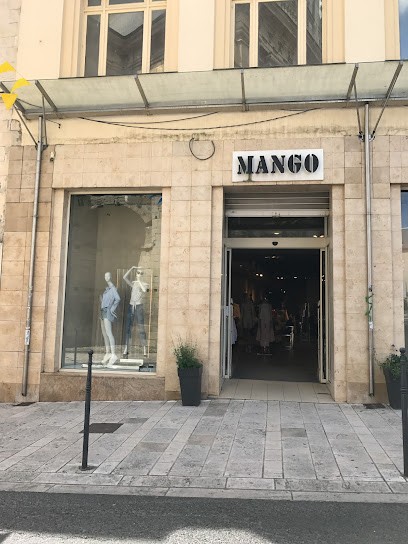 Mango, Magasin de Vêtements à Nevers