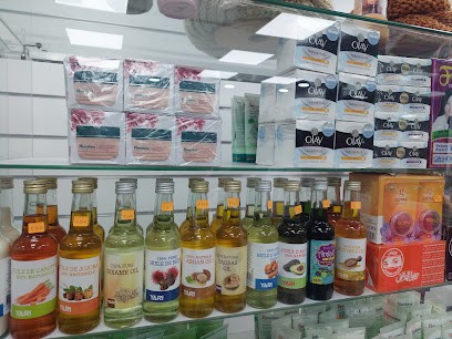 Rejeenas Fashions, Magasin de Vêtements à Sarcelles