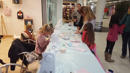 Petite Bricole, Magasin de Vêtements à Morlaàs