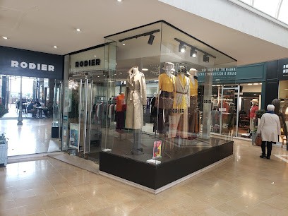 Rodier, Magasin de Vêtements au Mans