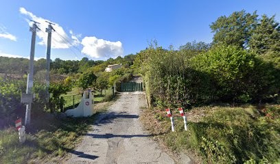 le cintre doré, Magasin de Vêtements à Figanières