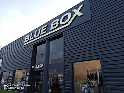 Blue Box, Magasin de Vêtements au Sequestre