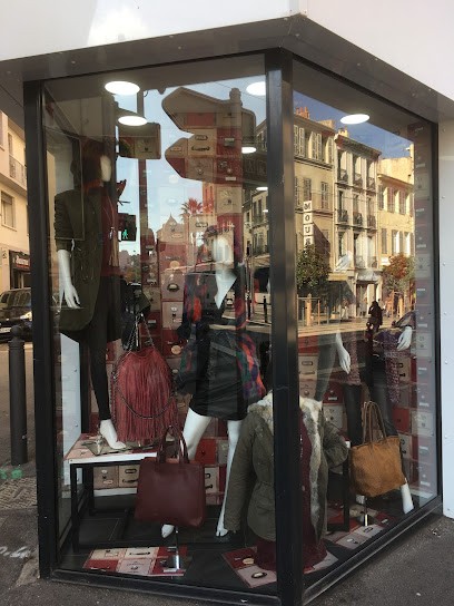 Boutique MY DRESSING, Magasin de Vêtements à Marseille 06
