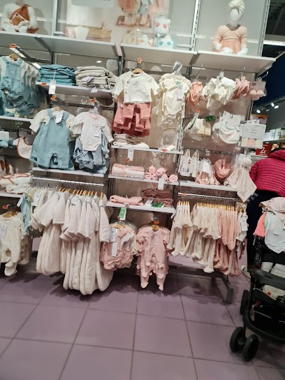 Orchestra Saint Alban Leysse, Magasin de Vêtements à Saint-Alban-Leysse