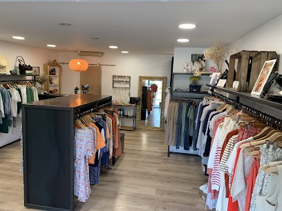 So Chic..., Magasin de Vêtements à Vernet
