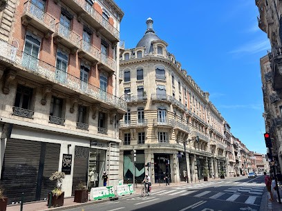 Claudie Pierlot, Magasin de Vêtements à Toulouse