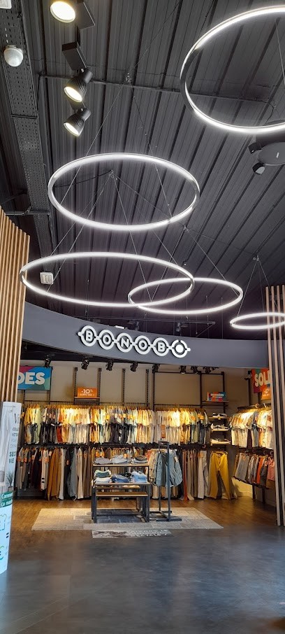 Vib's (Cache Cache - Bonobo), Magasin de Vêtements à Ploërmel