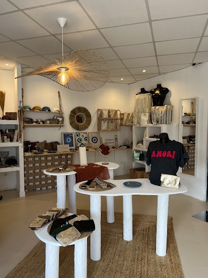Boutique Joya Le Store Carnon, Magasin de Vêtements à Mauguio