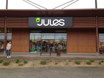 Jules Tignieu Jameyzieu, Magasin de Vêtements à Tignieu-Jameyzieu