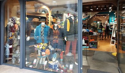 Louis, Magasin de Vêtements à Avallon