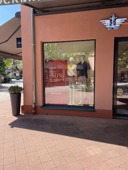 DOCKERS, Magasin de Vêtements à Beinheim
