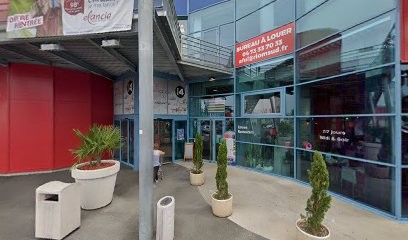 Cache Cache, Magasin de Vêtements à Ménétrol