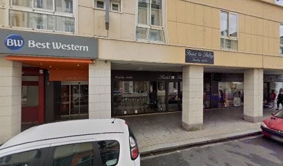 LAVAL ZAPA, Magasin de Vêtements à Laval