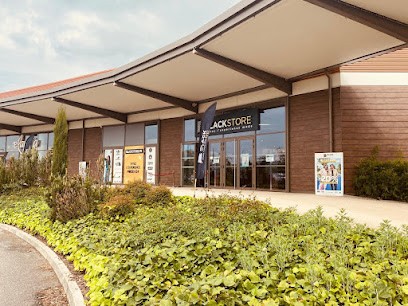 BLACKSTORE SAINT PAUL LES ROMANS, Magasin de Vêtements à Saint-Paul-lès-Romans