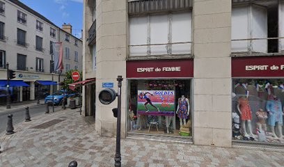 Pause Café, Magasin de Vêtements à Melun