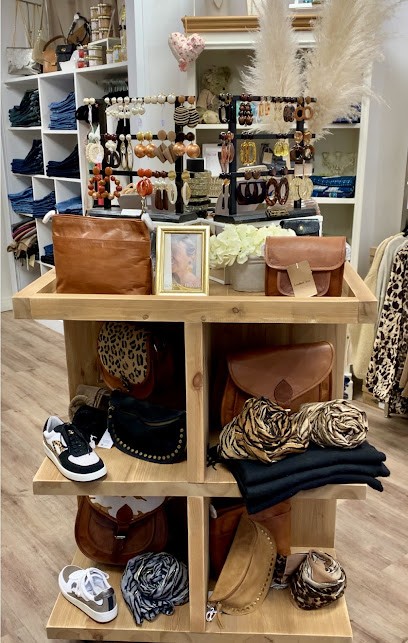 La Boutique De Faustine, Magasin de Vêtements à Rethel