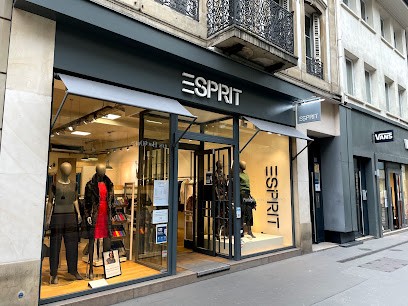 ESPRIT, Magasin de Vêtements à Strasbourg