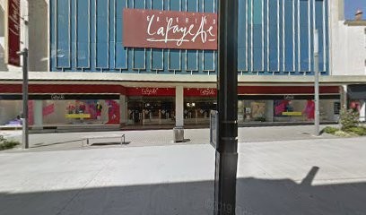 Springfield, Magasin de Vêtements à La Roche-sur-Yon