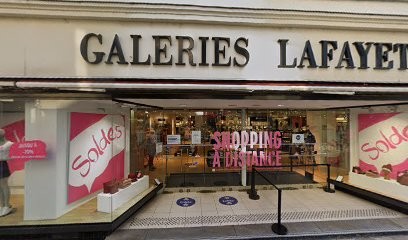 CAROLL, Magasin de Vêtements au Mans