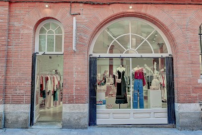 Vanessa Bruno, Magasin de Vêtements à Toulouse