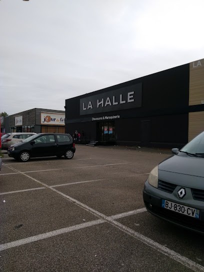La Halle Le Havre Montivilliers La Lezarde, Magasin de Vêtements à Montivilliers