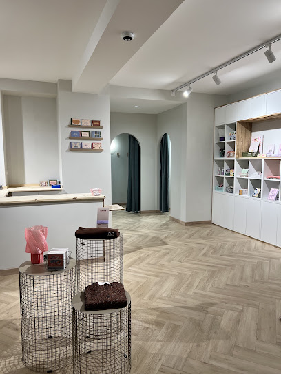 Maisonnée Magasin De Vêtements à Aix-les-Bains