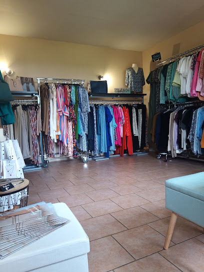 Virg'in Mode, Magasin De Vêtements à Coursan-en-Othe