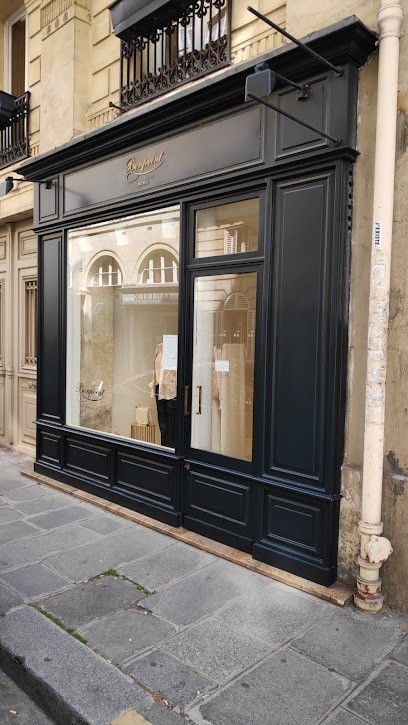Bonpoint, Magasin de Vêtements à Paris 07
