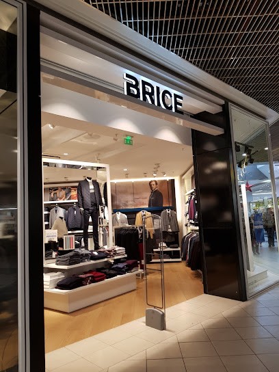 Brice Trignac, Magasin de Vêtements à Trignac