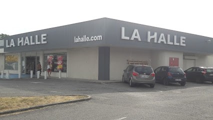 Halle Fashion and Accessories, Magasin de Vêtements à Epagny Metz-Tessy