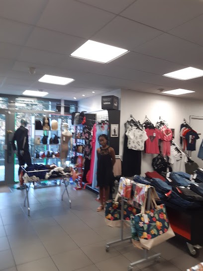 BS Lines, Magasin de Vêtements au Havre