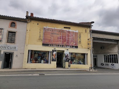 Factory Laquière Leather Clothing And Leather, Magasin de Vêtements à Mazamet