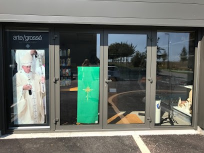 ARTE HOUSSARD, Magasin de Vêtements à Poilley